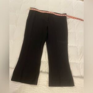 Max and Mia Black Crop Pants Size XL